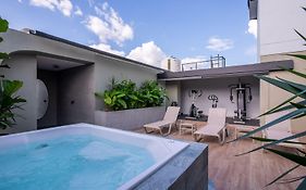 Hotel Lincoln